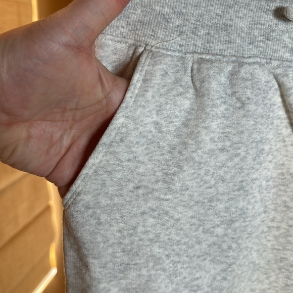 NWT All In Motion Fleece High-Rise Jogger Sweatpant Heather Gray Size Small - Picture 5 of 12